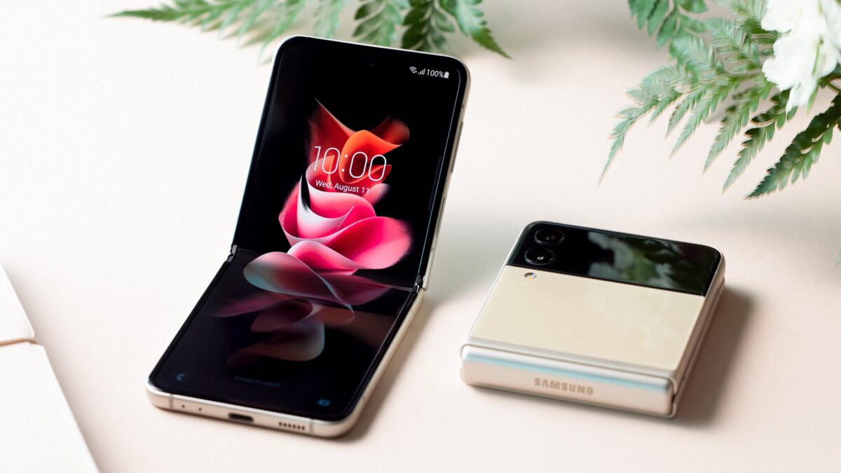 Satışa Çıkmadan Önce Galaxy Z Flip3 5G’ye Detaylı Bakalım