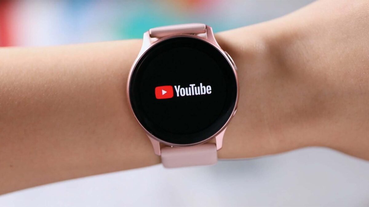 Google YouTube Music Wear OS Uygulamasını Yalnızca Samsung’un Yeni Saatleri İçin Yayınladı