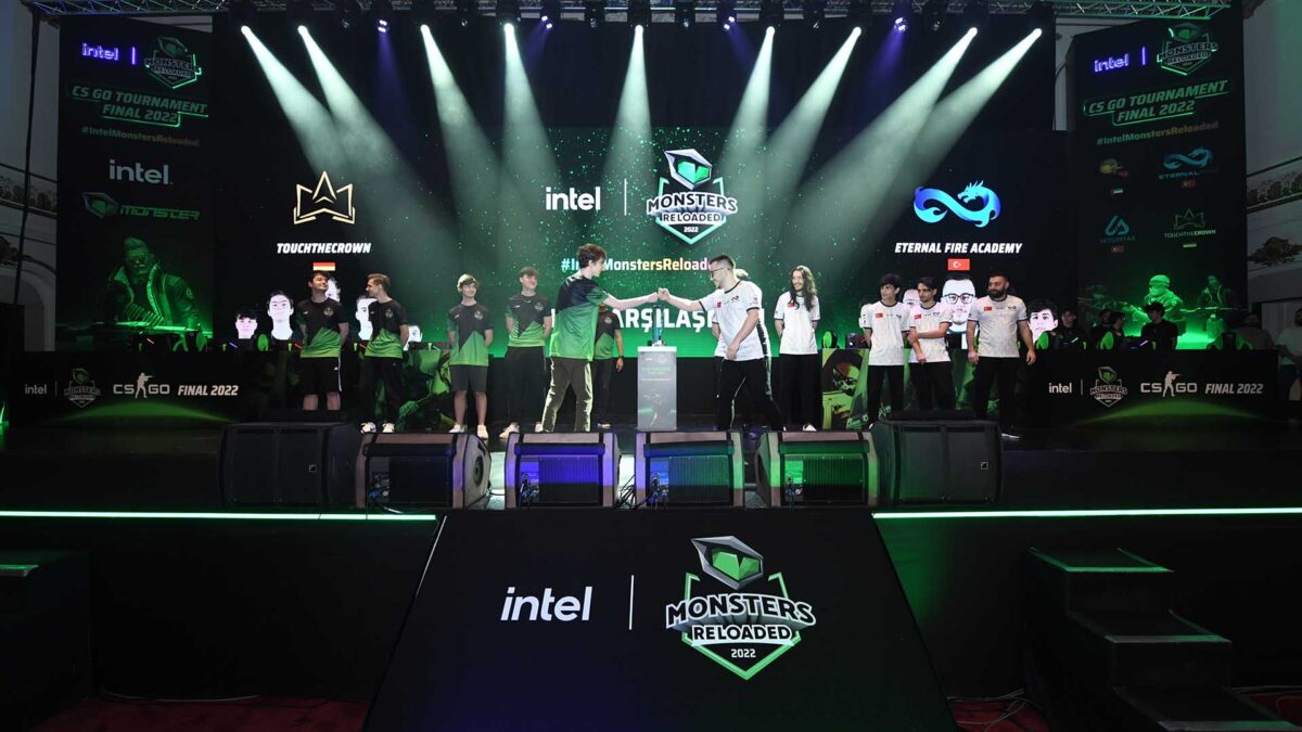 Yılın espor turnuvası Intel Monsters Reloaded 2022’nin finalleri nefes kesti!