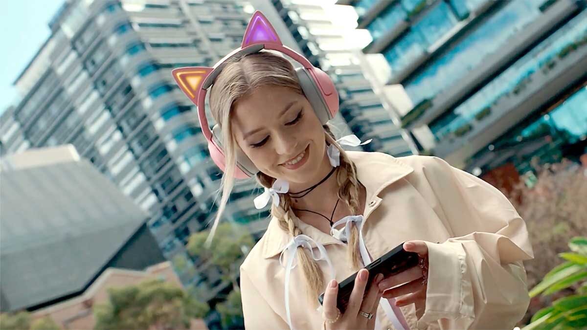 Razer, Uluslararası Kedi Günü Kutlamalarında ikonik Kraken Kitty kulaklıklarının yeni sürümünü piyasaya sürüyor