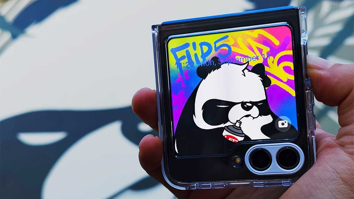 Grafiti sanatçısı LEO LUNATIC, Samsung Galaxy Z Flip5 için benzersiz bir kılıfa imzasını attı