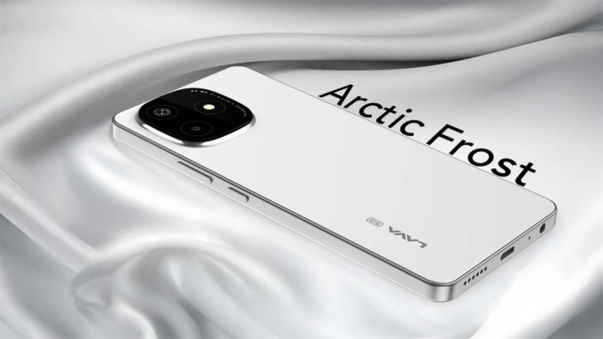 Lava Play Ultra Tanıtıldı: Dimensity 7300, 120Hz AMOLED Ekran ve 5.000 mAh Batarya